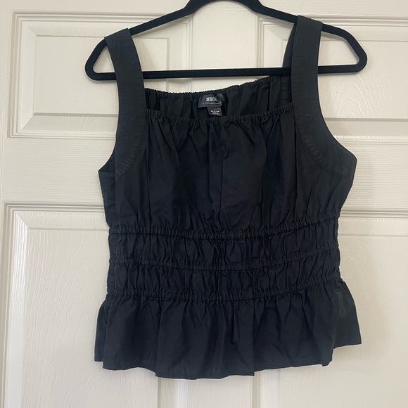 Maeve by Anthropologie Black smocked cotton tank top | Size Medium - Picture 1 of 6